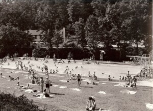 Rawlings Pool July 4, 1960
